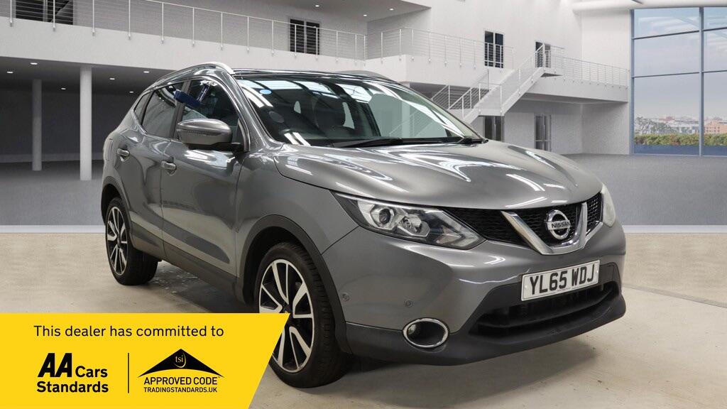 Used Nissan Qashqai 2016 for sale - 77982577: Photo 1