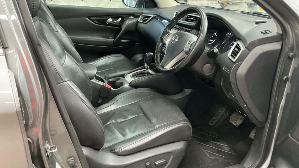 Used Nissan Qashqai 2016 for sale - 77982577: Photo 14