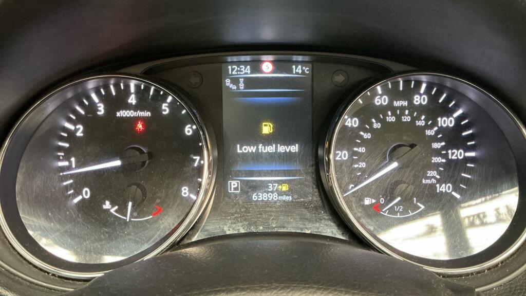 Used Nissan Qashqai 2016 for sale - 77982577: Photo 15