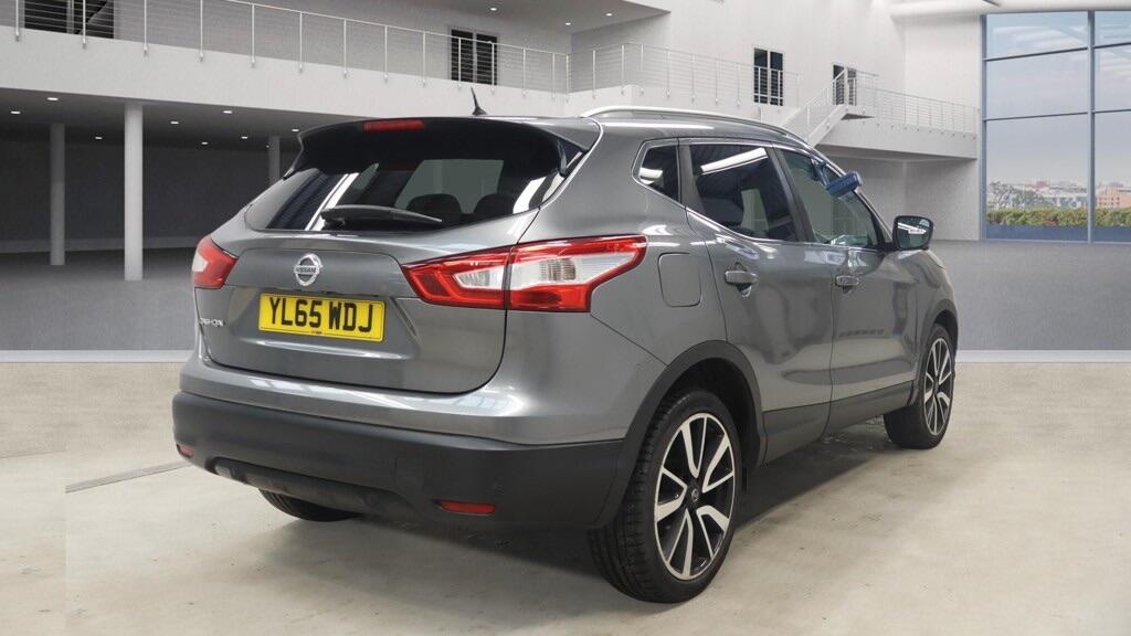 Used Nissan Qashqai 2016 for sale - 77982577: Photo 9