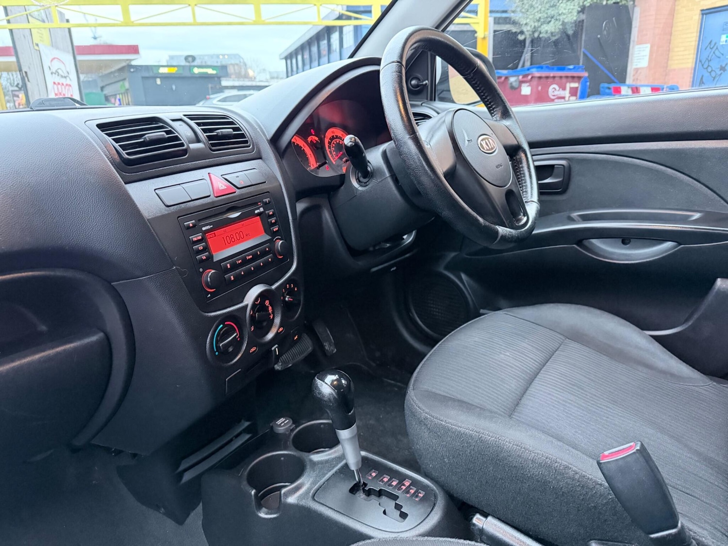 Used Kia Picanto 2010 for sale - 77290976: Photo 10