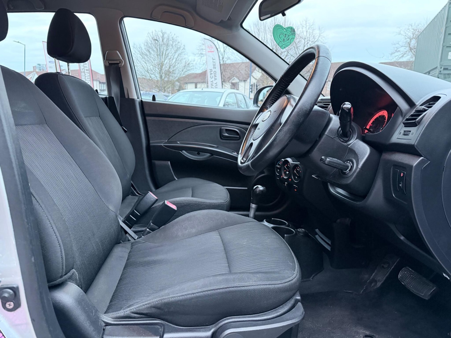 Used Kia Picanto 2010 for sale - 77290976: Photo 12