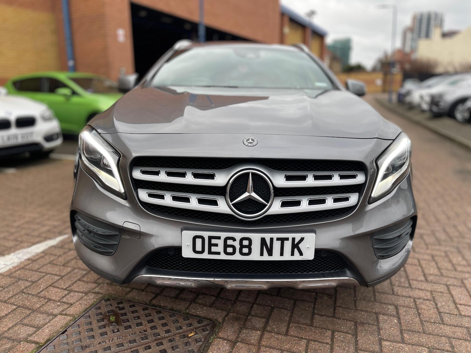 Used Mercedes-Benz GLA 2018 for sale - 77143636: Photo 2