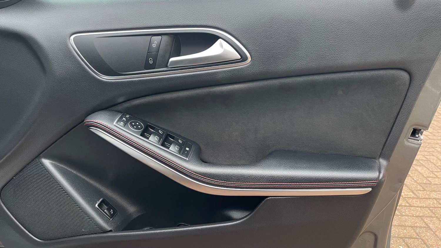 Used Mercedes-Benz GLA 2018 for sale - 77143636: Photo 30