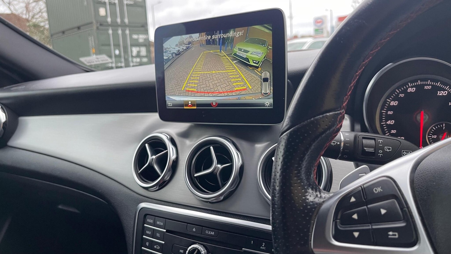 Used Mercedes-Benz GLA 2018 for sale - 77143636: Photo 33