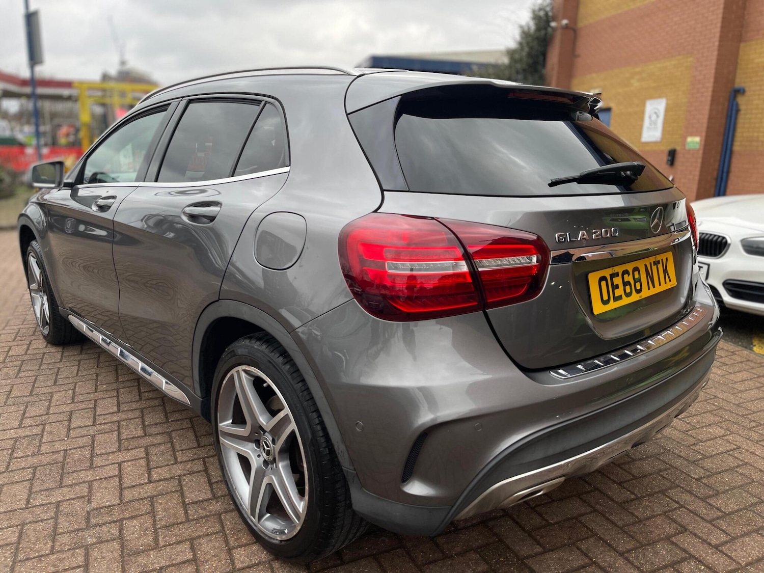 Used Mercedes-Benz GLA 2018 for sale - 77143636: Photo 9