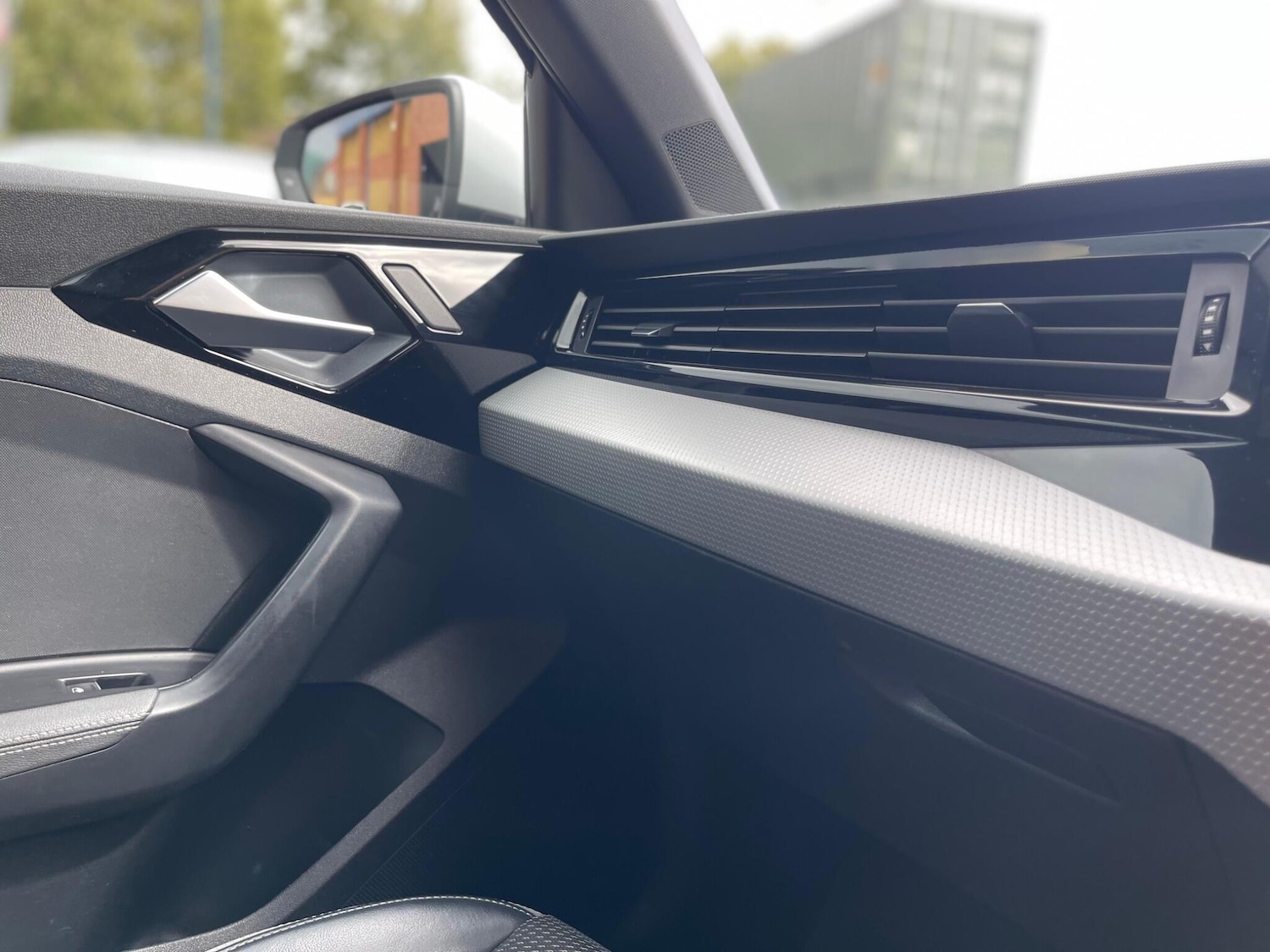 Used Audi A1 2018 for sale - 76551932: Photo 35