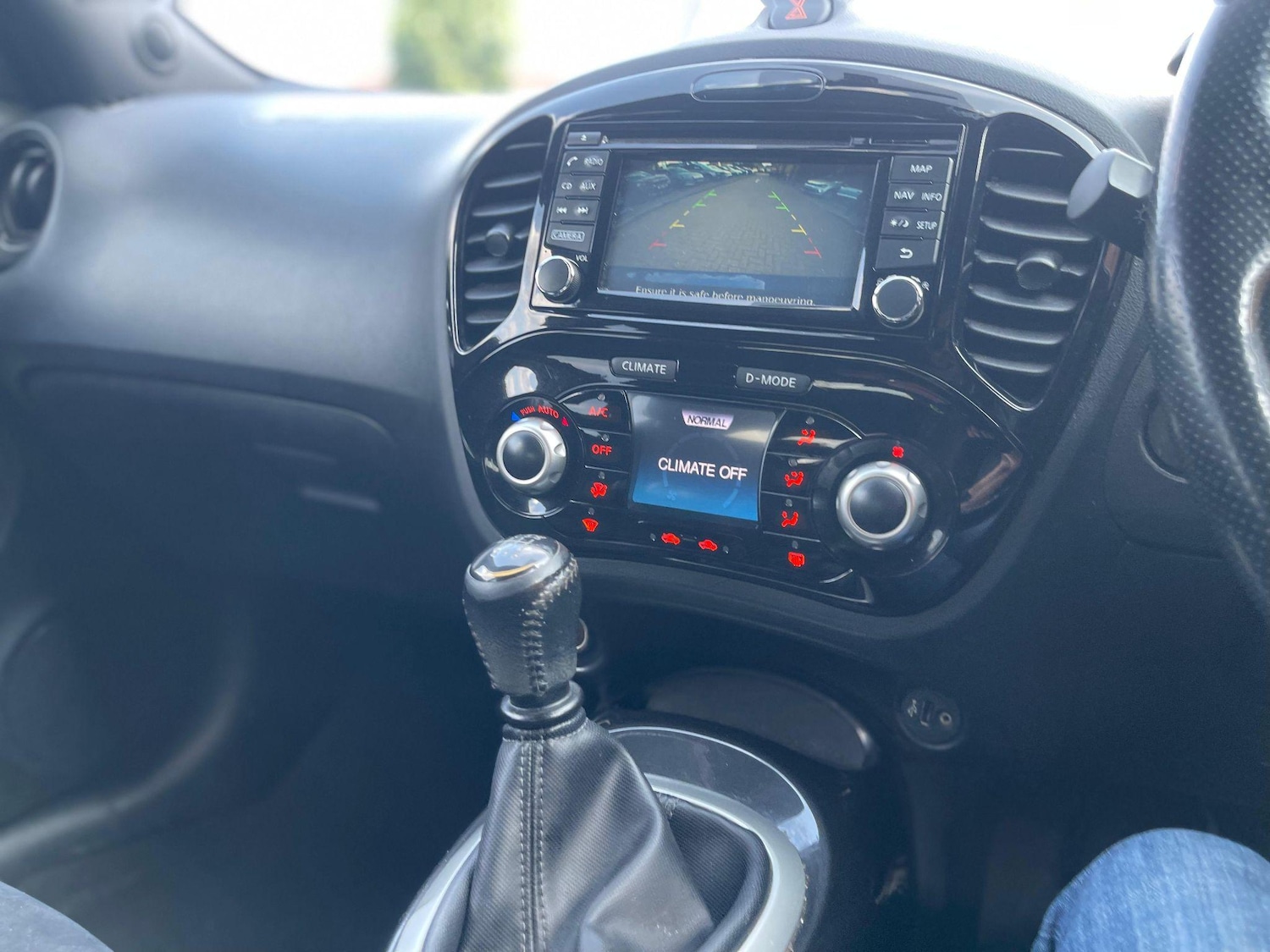 Used Nissan Juke 2015 for sale - 76551918: Photo 16