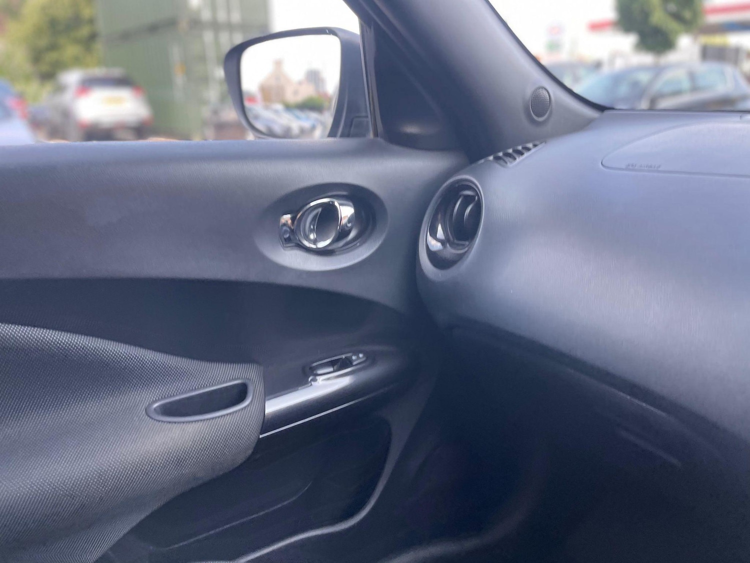 Used Nissan Juke 2015 for sale - 76551918: Photo 42