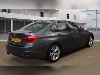 Used BMW 3 Series 2017 for sale - 76326758: Photo