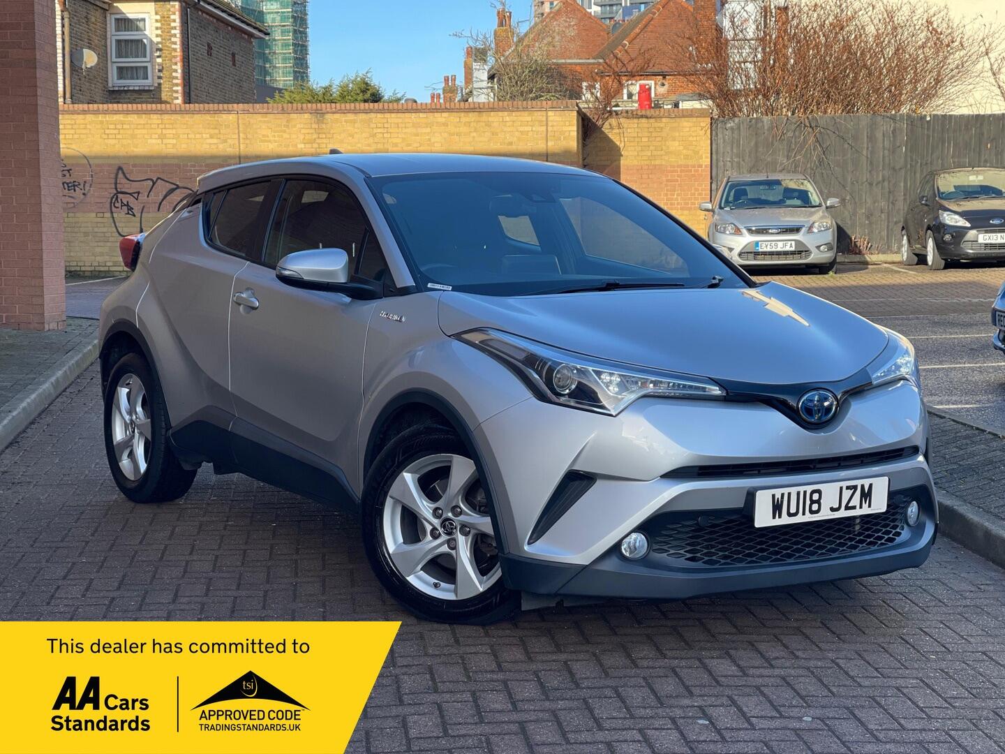 Used Toyota C-HR 2018 for sale - 77119813: Photo 1