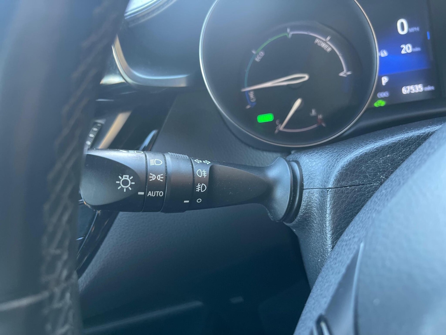 Used Toyota C-HR 2018 for sale - 77119813: Photo 32