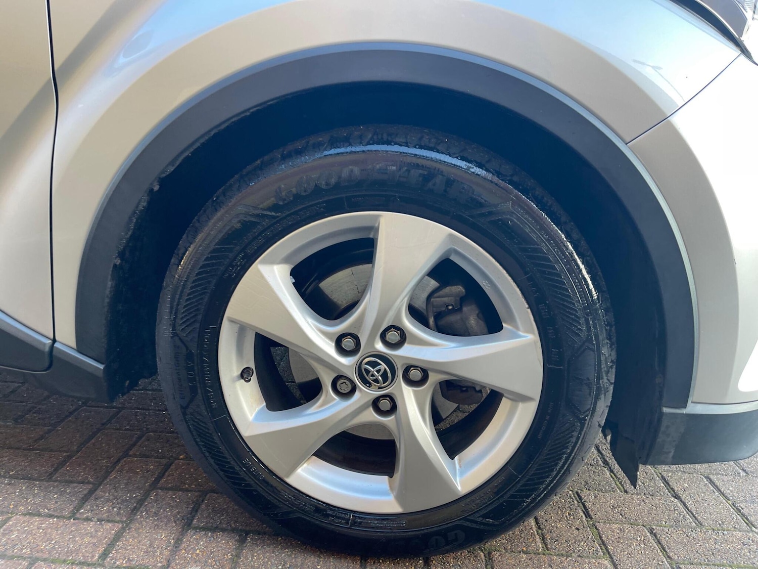 Used Toyota C-HR 2018 for sale - 77119813: Photo 37