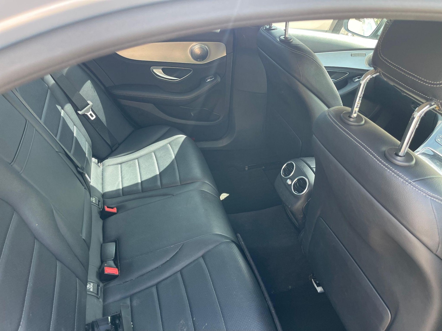 Used Mercedes-Benz C Class 2015 for sale - 76551883: Photo 24