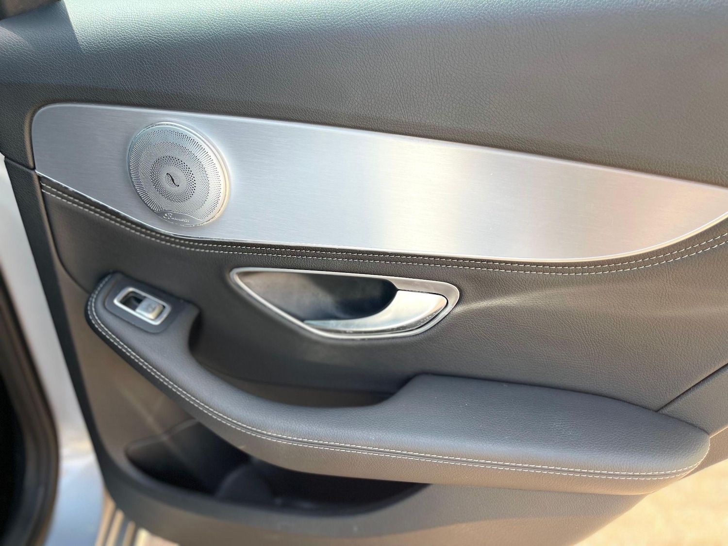 Used Mercedes-Benz C Class 2015 for sale - 76551883: Photo 32