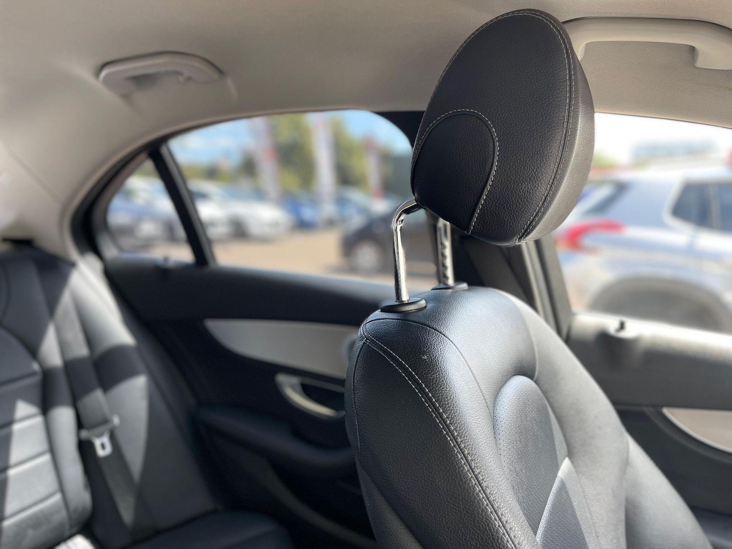 Used Mercedes-Benz C Class 2015 for sale - 76551883: Photo 41