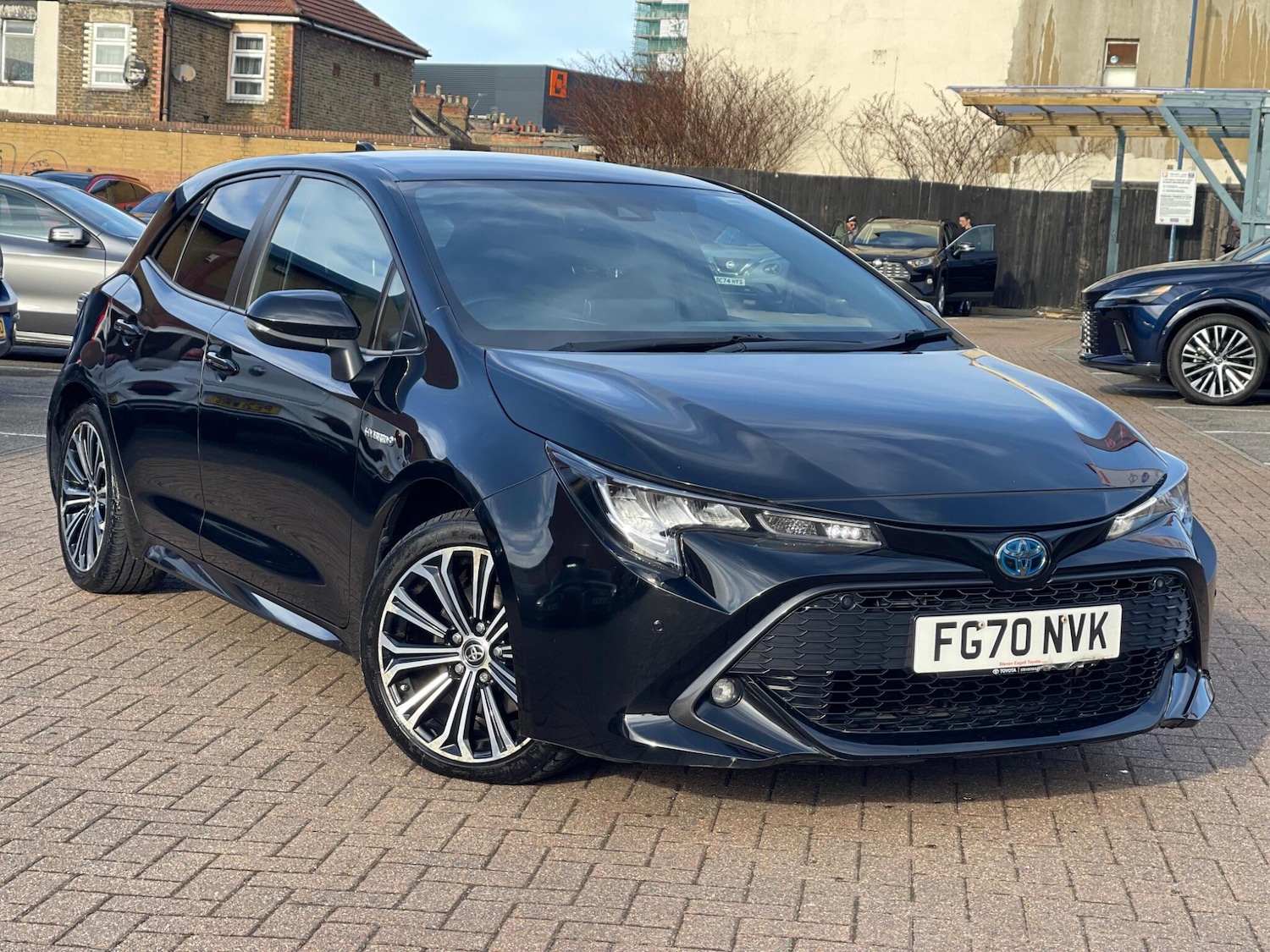 Used Toyota Corolla 2020 for sale - 77315039: Photo 2