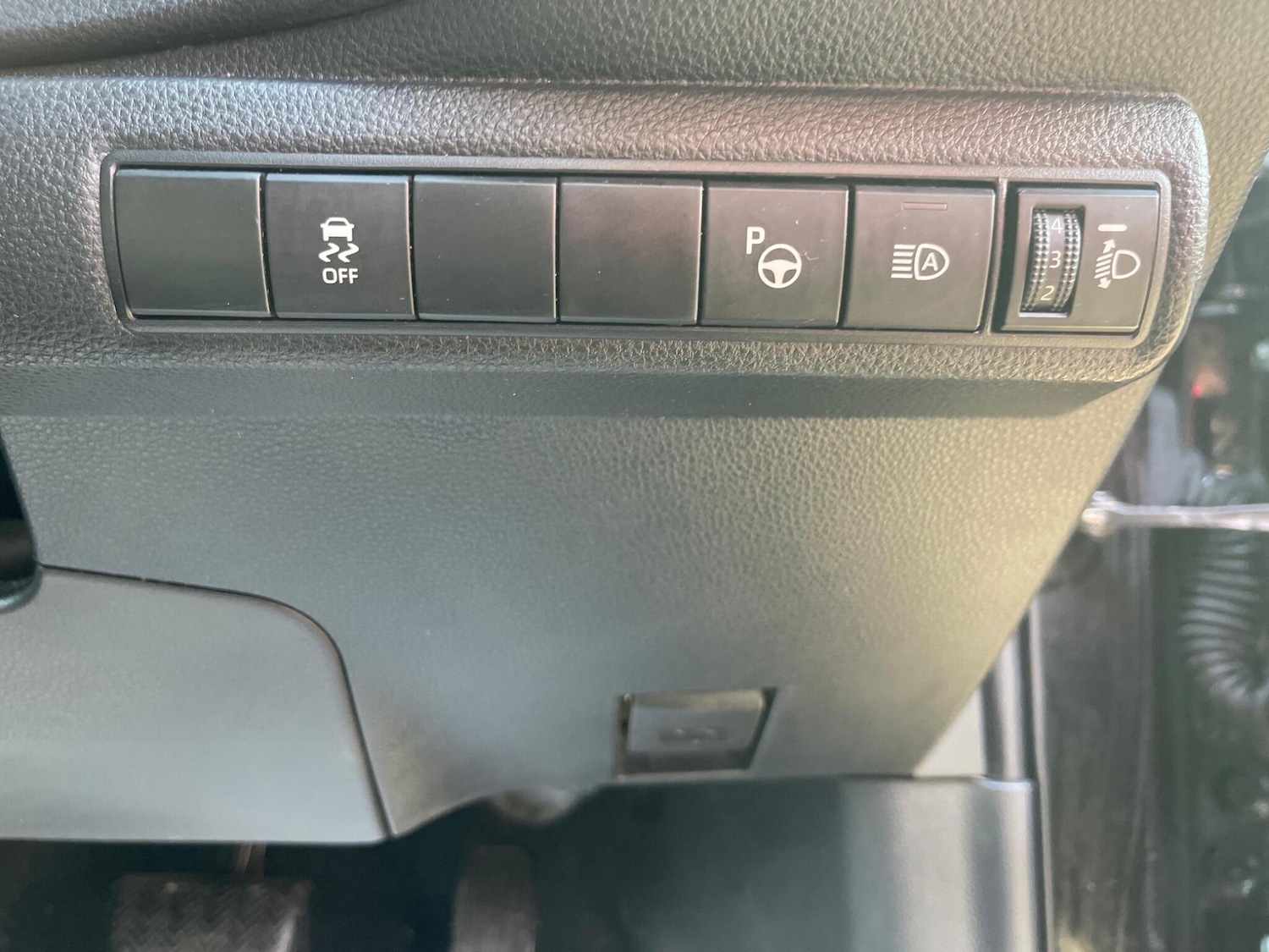 Used Toyota Corolla 2020 for sale - 77315039: Photo 24