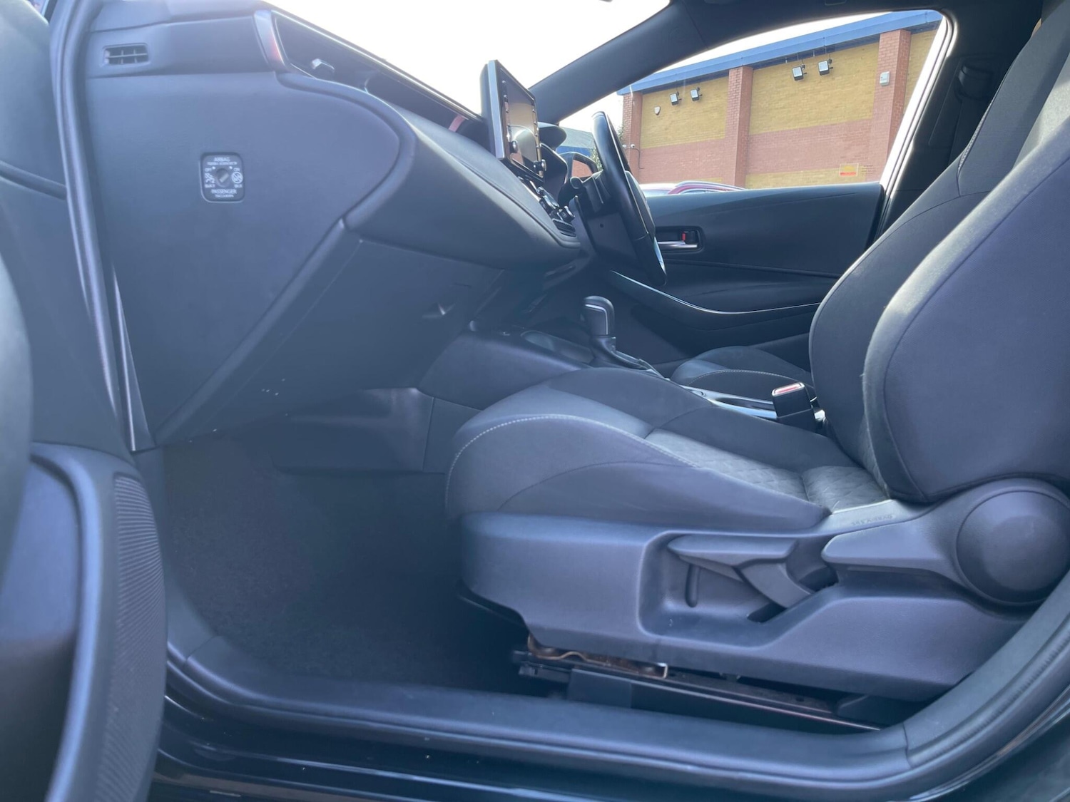 Used Toyota Corolla 2020 for sale - 77315039: Photo 41