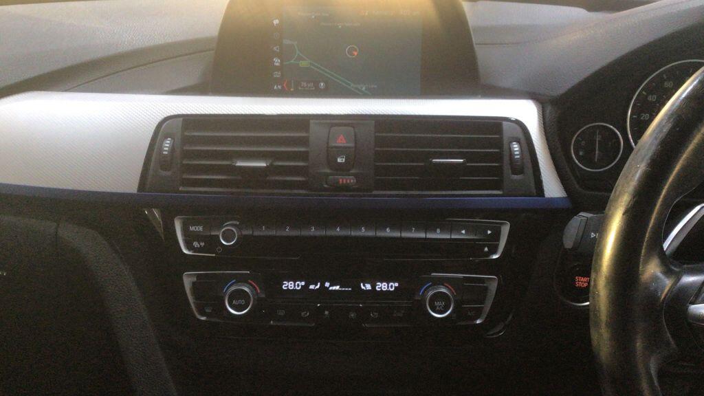 Used BMW 3 Series 2018 for sale - 77130747: Photo 9