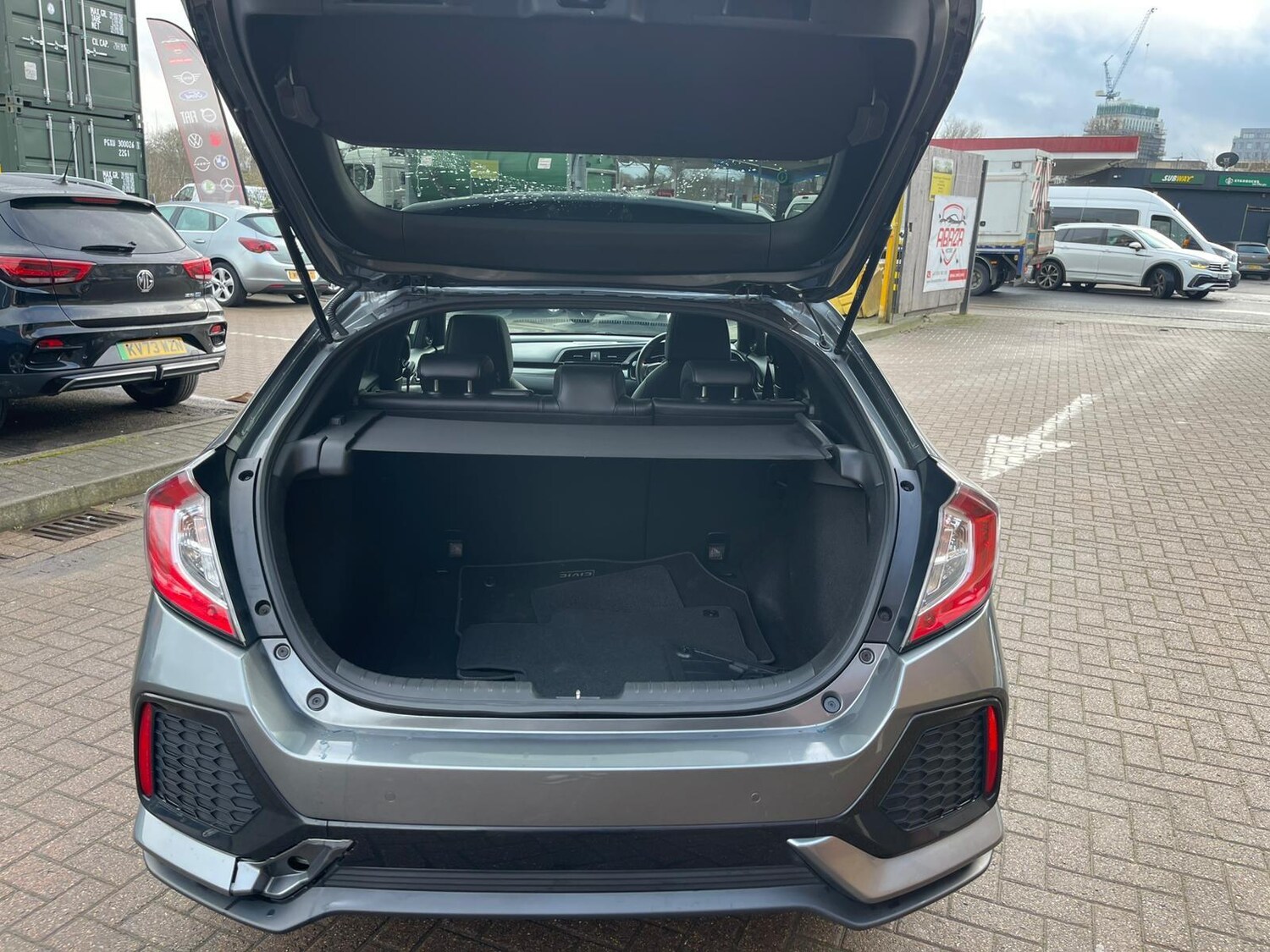 Used Honda Civic 2019 for sale - 77510535: Photo 44