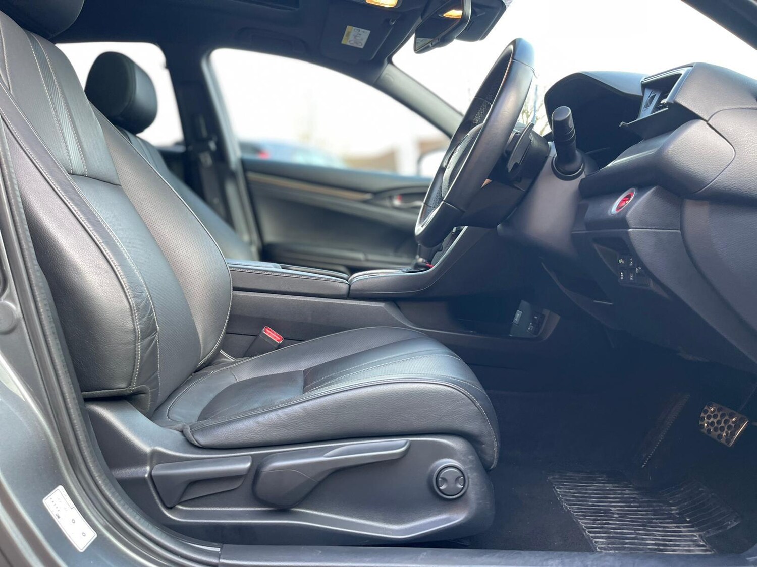 Used Honda Civic 2019 for sale - 77510535: Photo 47