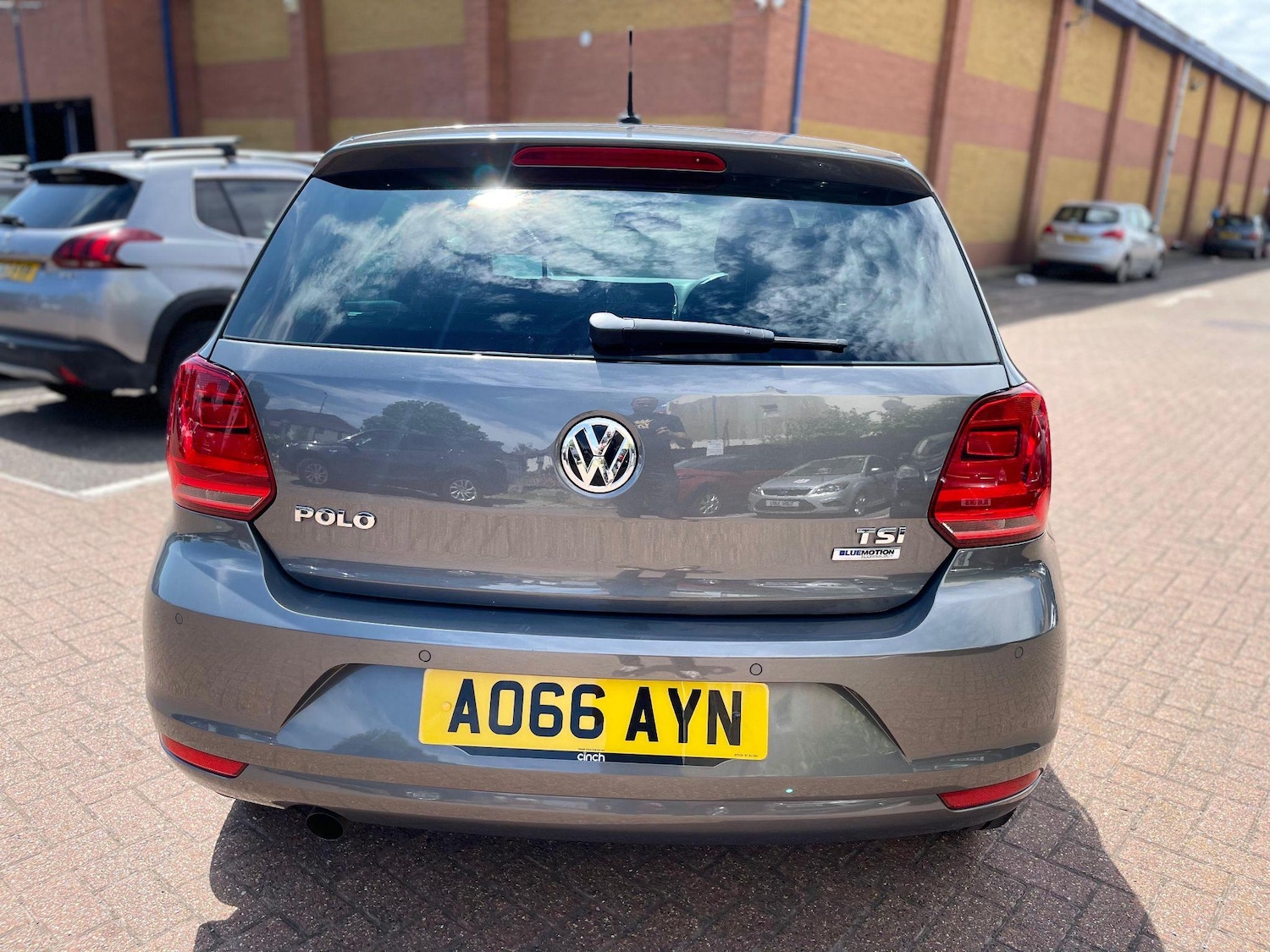 Used Volkswagen Polo 2016 for sale - 76551931: Photo 10