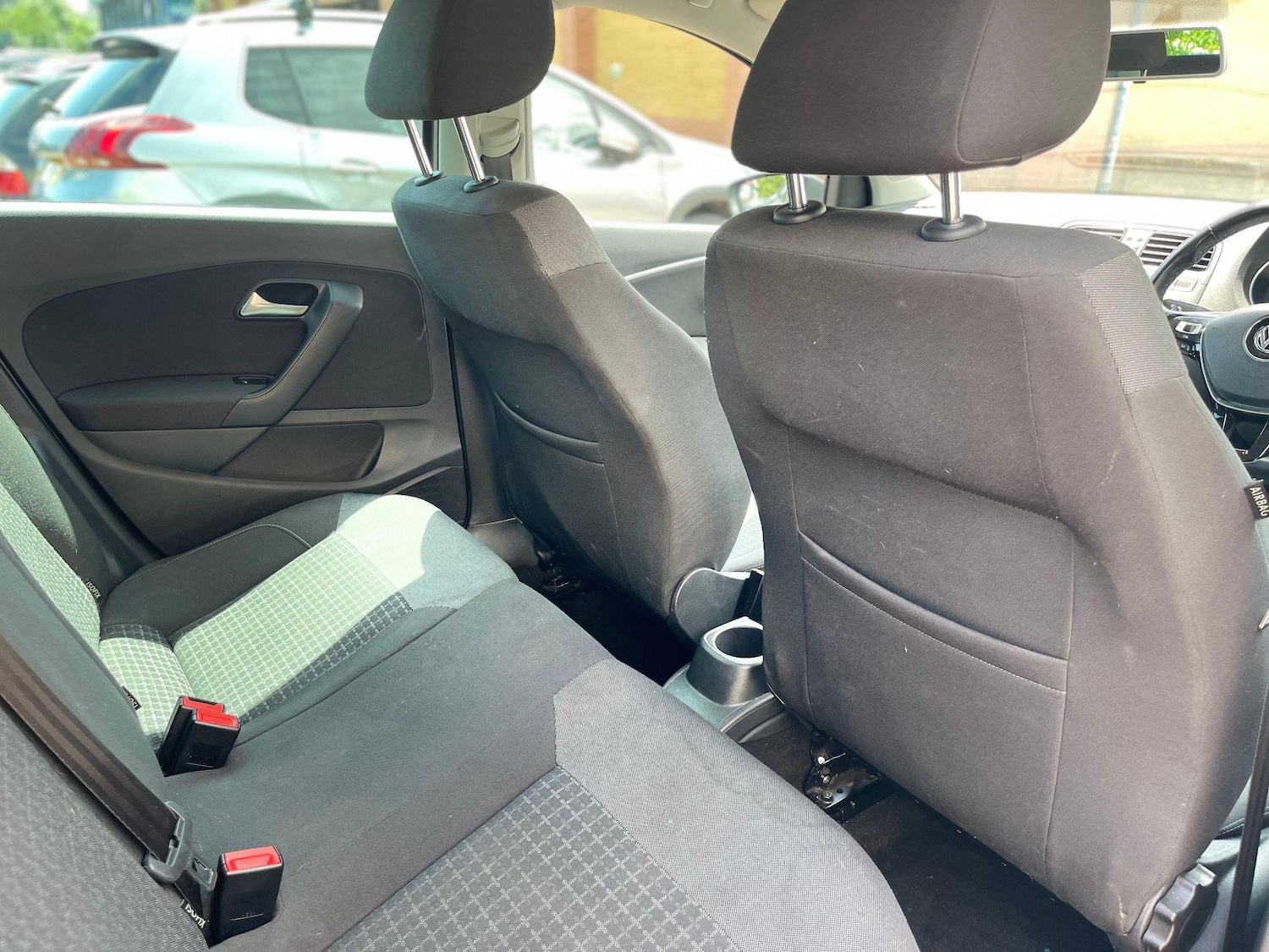 Used Volkswagen Polo 2016 for sale - 76551931: Photo 18