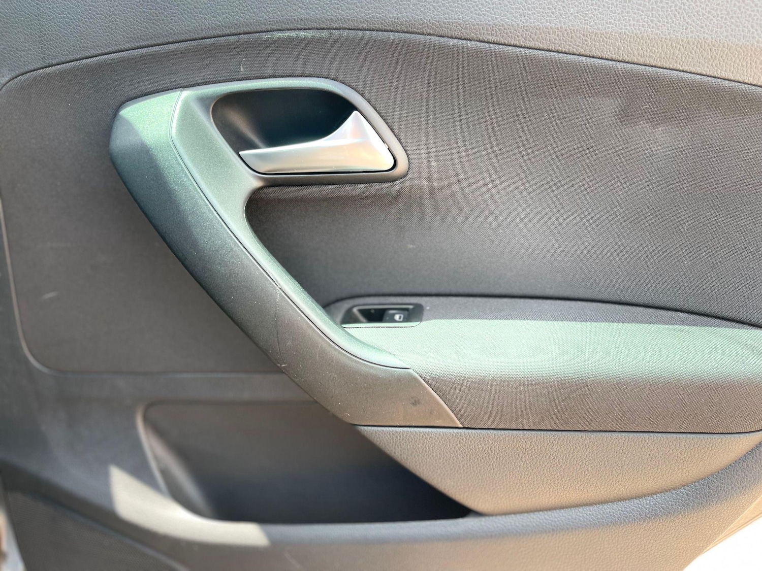 Used Volkswagen Polo 2016 for sale - 76551931: Photo 31