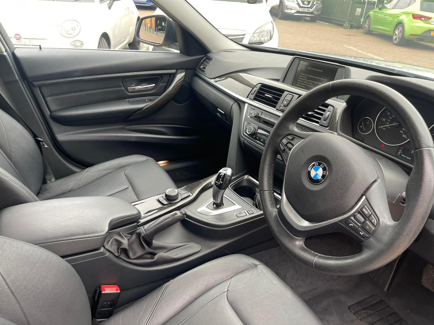 Used BMW 3 Series 2014 for sale - 76551882: Photo 24