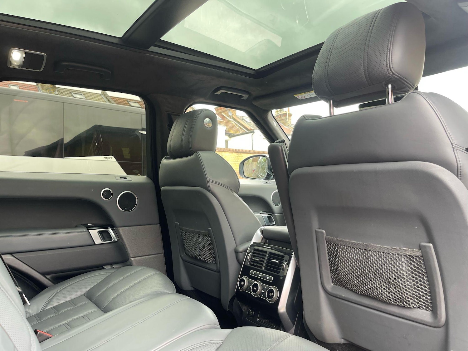 Used Land Rover Range Rover Sport 2017 for sale - 76551908: Photo 27