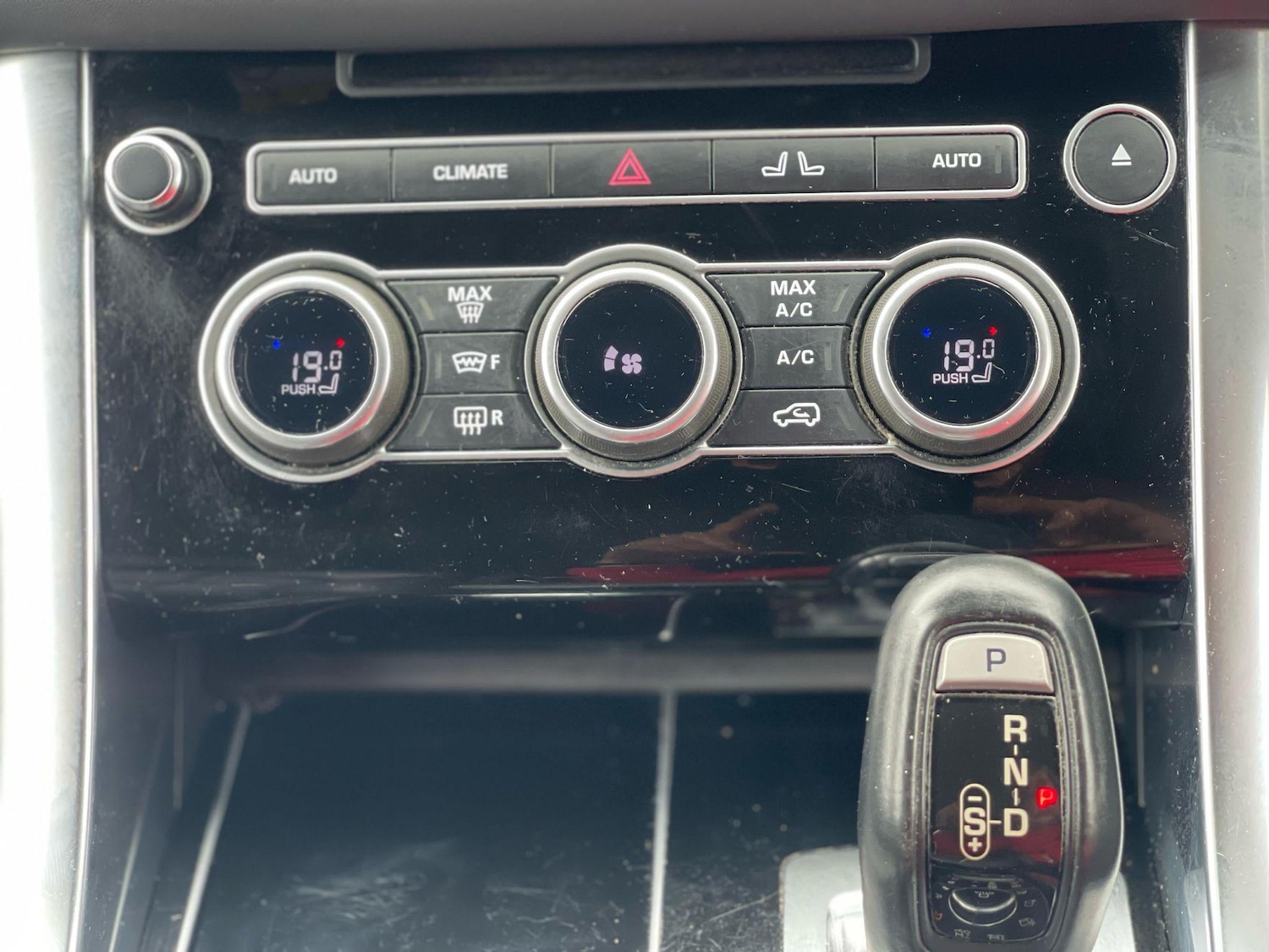 Used Land Rover Range Rover Sport 2017 for sale - 76551908: Photo 78