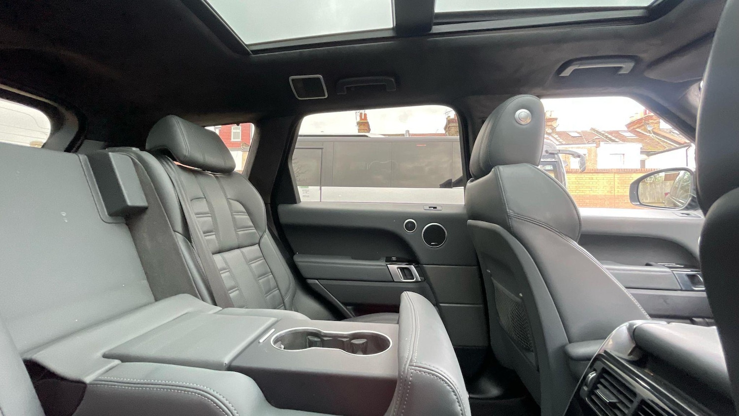 Used Land Rover Range Rover Sport 2017 for sale - 76551908: Photo 81