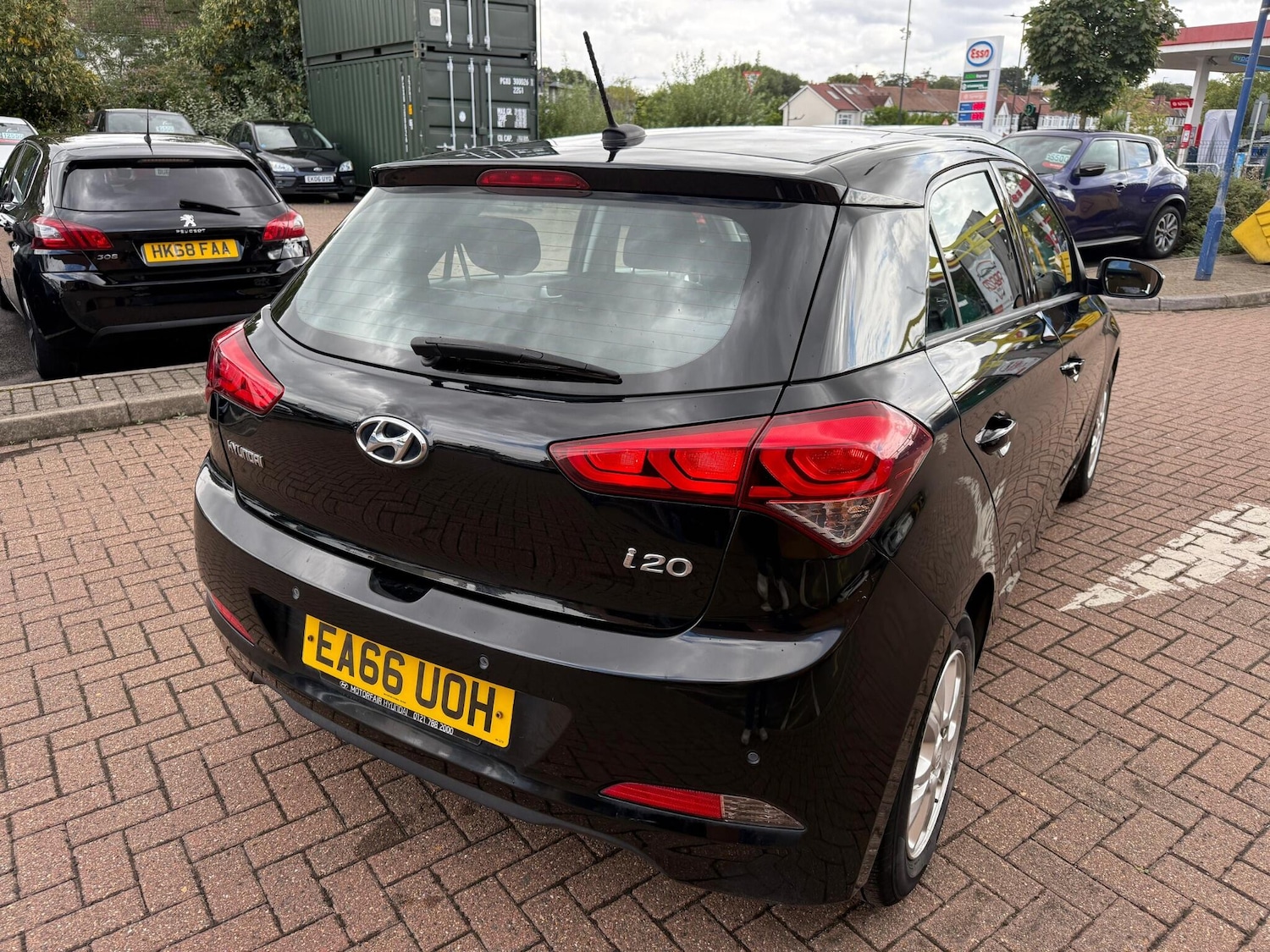 Used Hyundai i20 2016 for sale - 76993188: Photo 11
