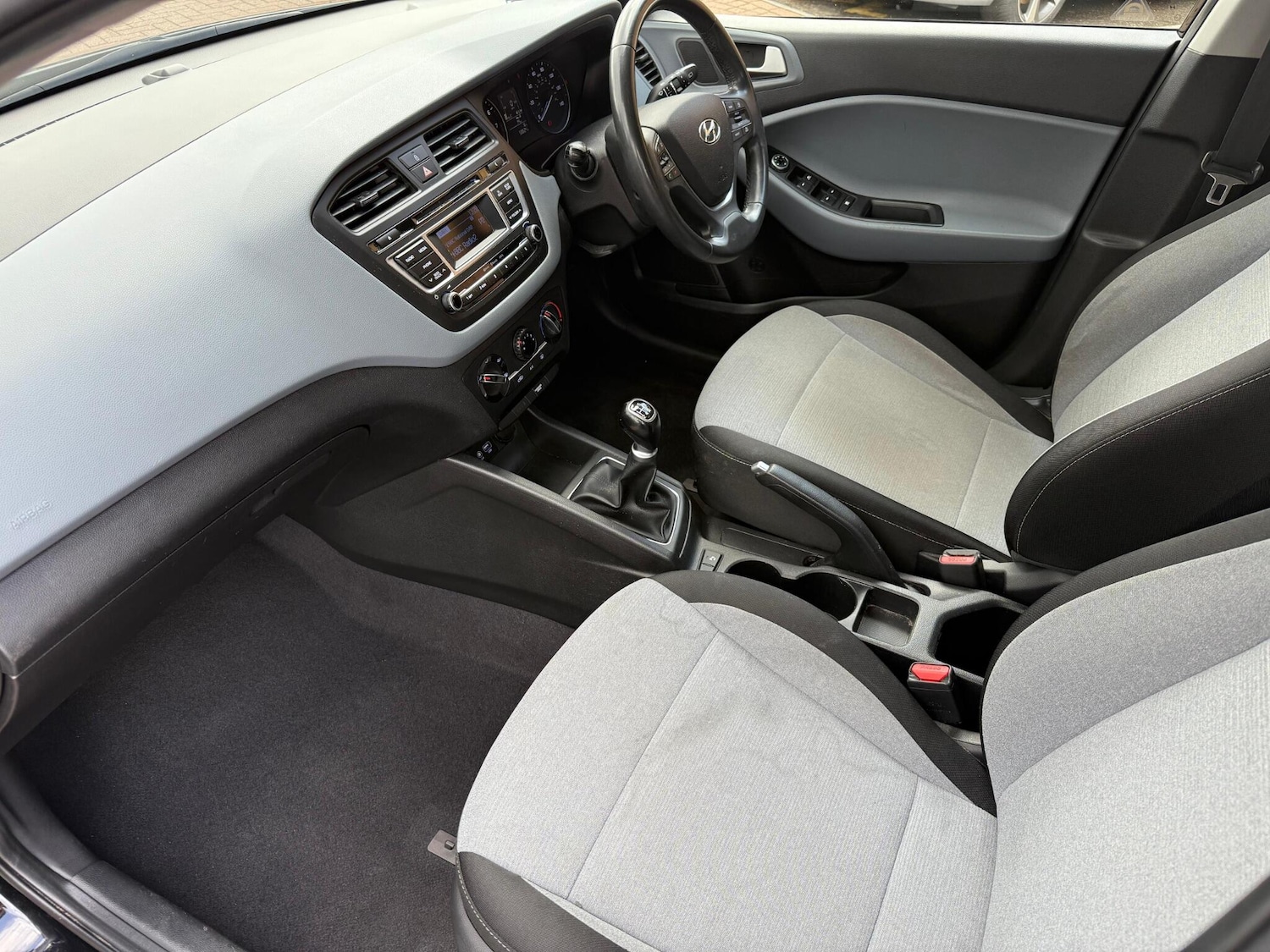 Used Hyundai i20 2016 for sale - 76993188: Photo 27