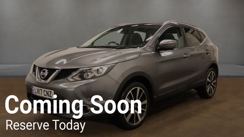 Used Nissan Qashqai 2017 for sale - 77838998: Photo 2