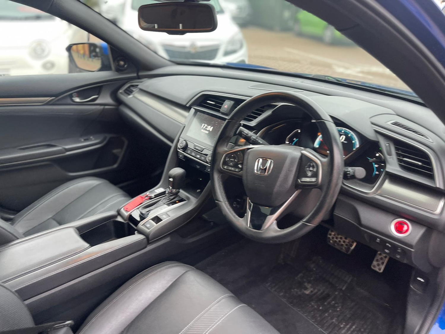 Used Honda Civic 2018 for sale - 76551866: Photo 19