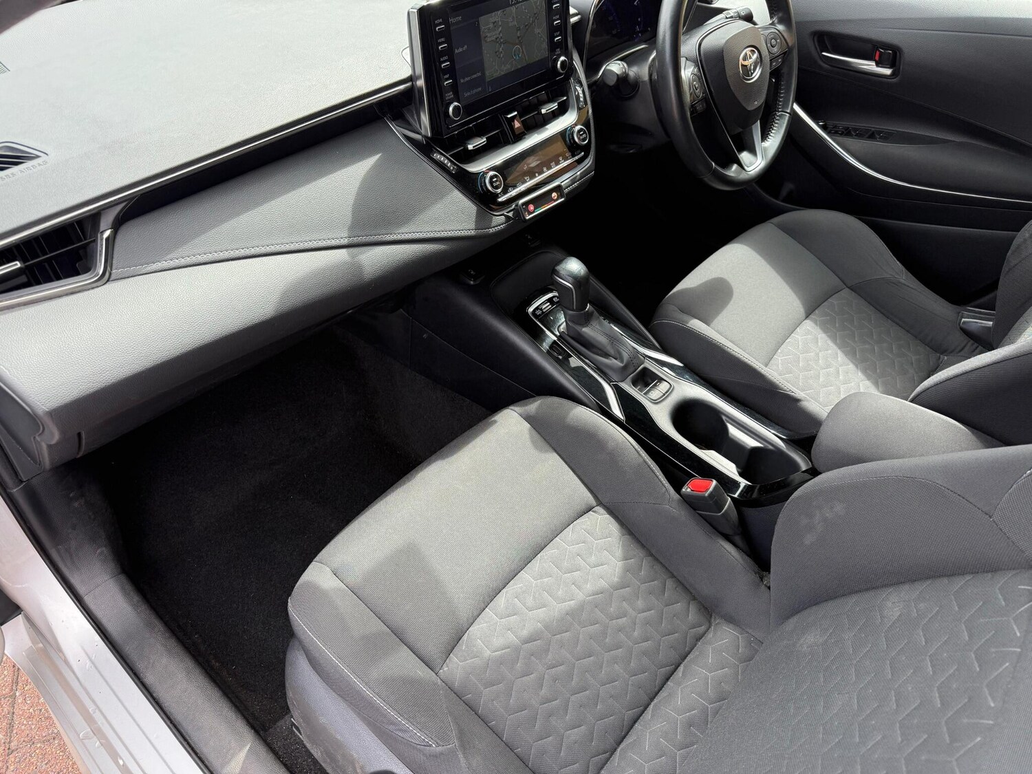 Used Toyota Corolla 2021 for sale - 76326656: Photo 28