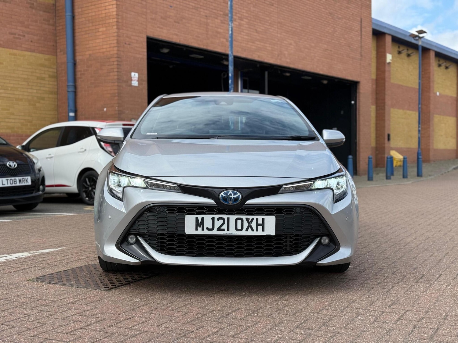 Used Toyota Corolla 2021 for sale - 76326656: Photo 4