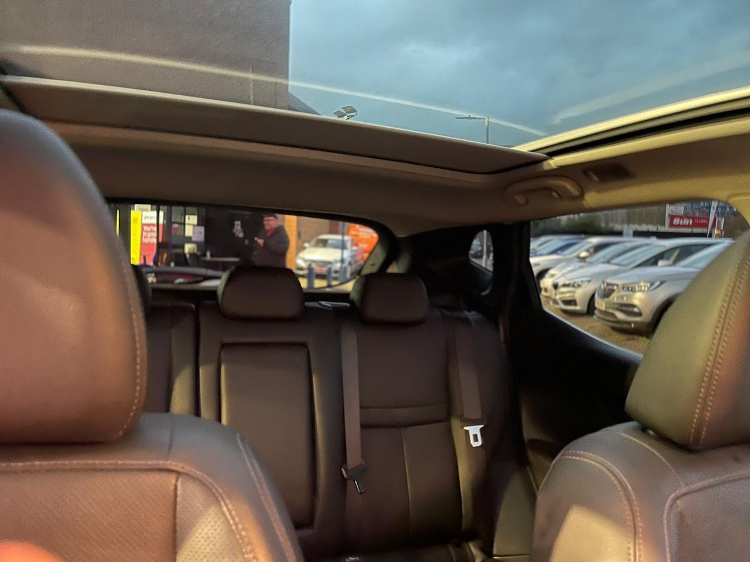 Used Nissan Qashqai 2015 for sale - 76551946: Photo 29