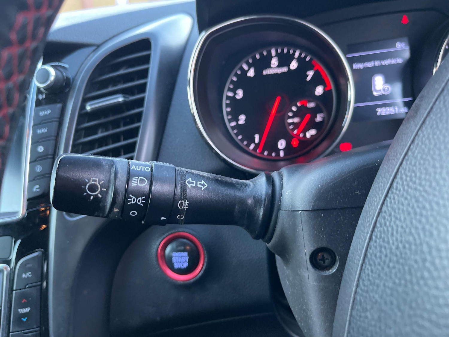 Used Hyundai i30 2016 for sale - 76551914: Photo 19