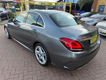 Used Mercedes-Benz C Class 2018 for sale - 77331090: Photo