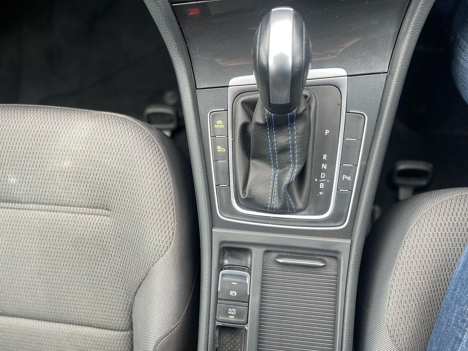 Used Volkswagen Golf 2020 for sale - 76551941: Photo 13