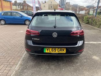 Used Volkswagen Golf 2020 for sale - 76551941: Photo