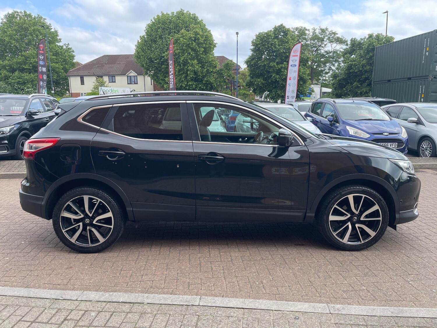 Used Nissan Qashqai 2017 for sale - 76326380: Photo 9