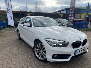 Used BMW 1 Series 2019 for sale - 76551900: Photo