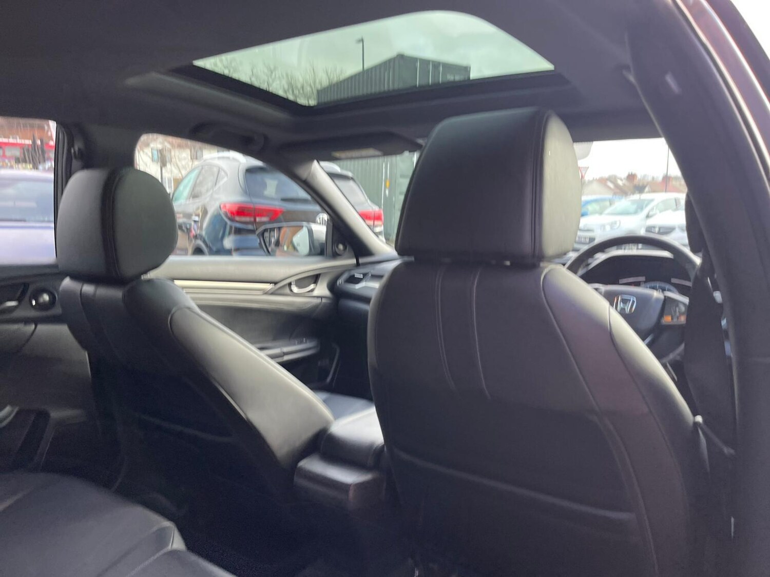 Used Honda Civic 2019 for sale - 78171096: Photo 24