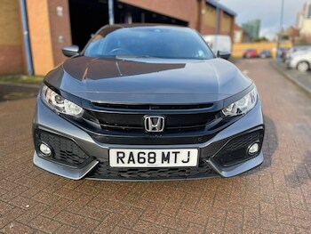 Used Honda Civic 2019 for sale - 78171096: Photo