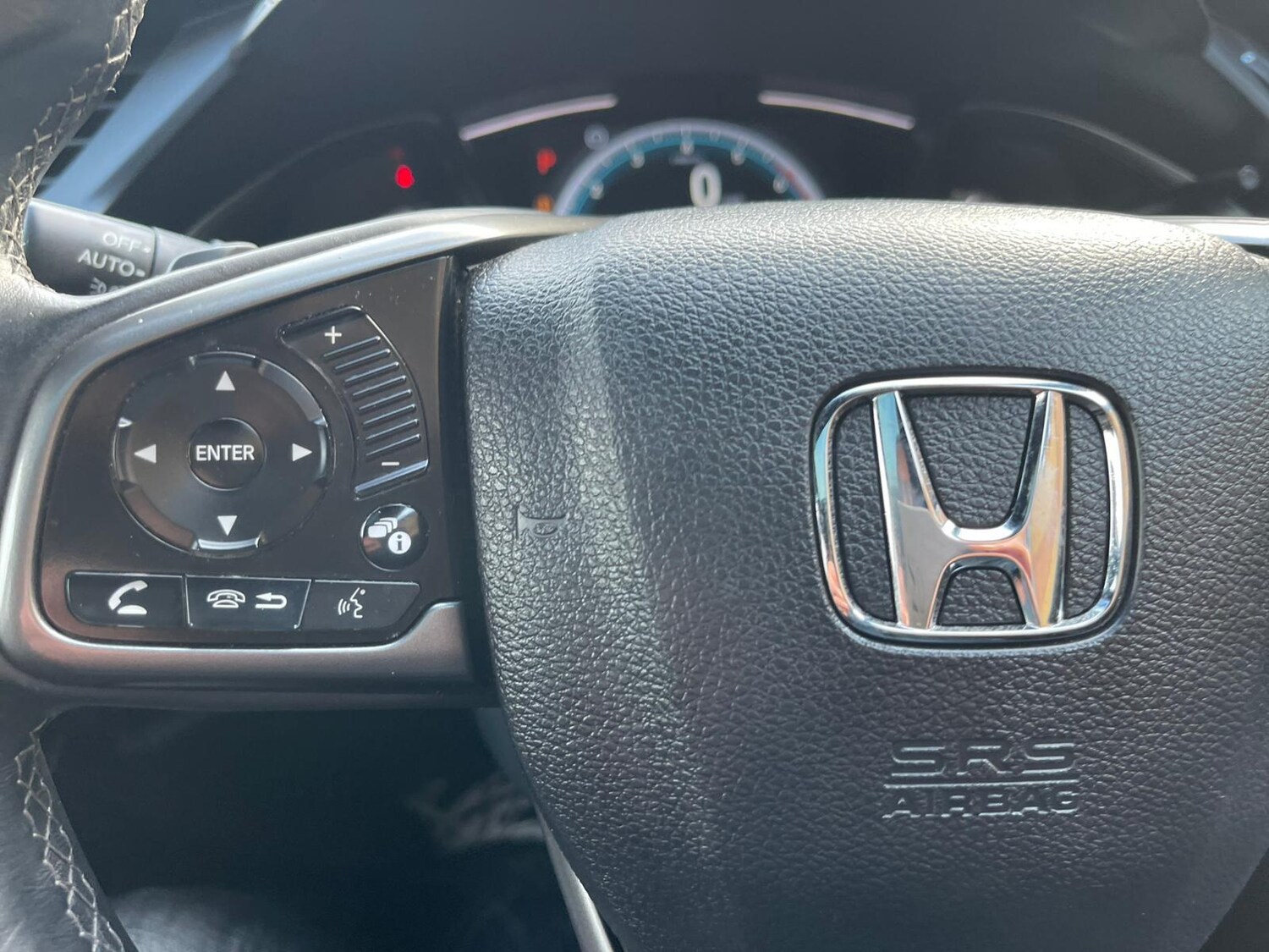 Used Honda Civic 2019 for sale - 78171096: Photo 30