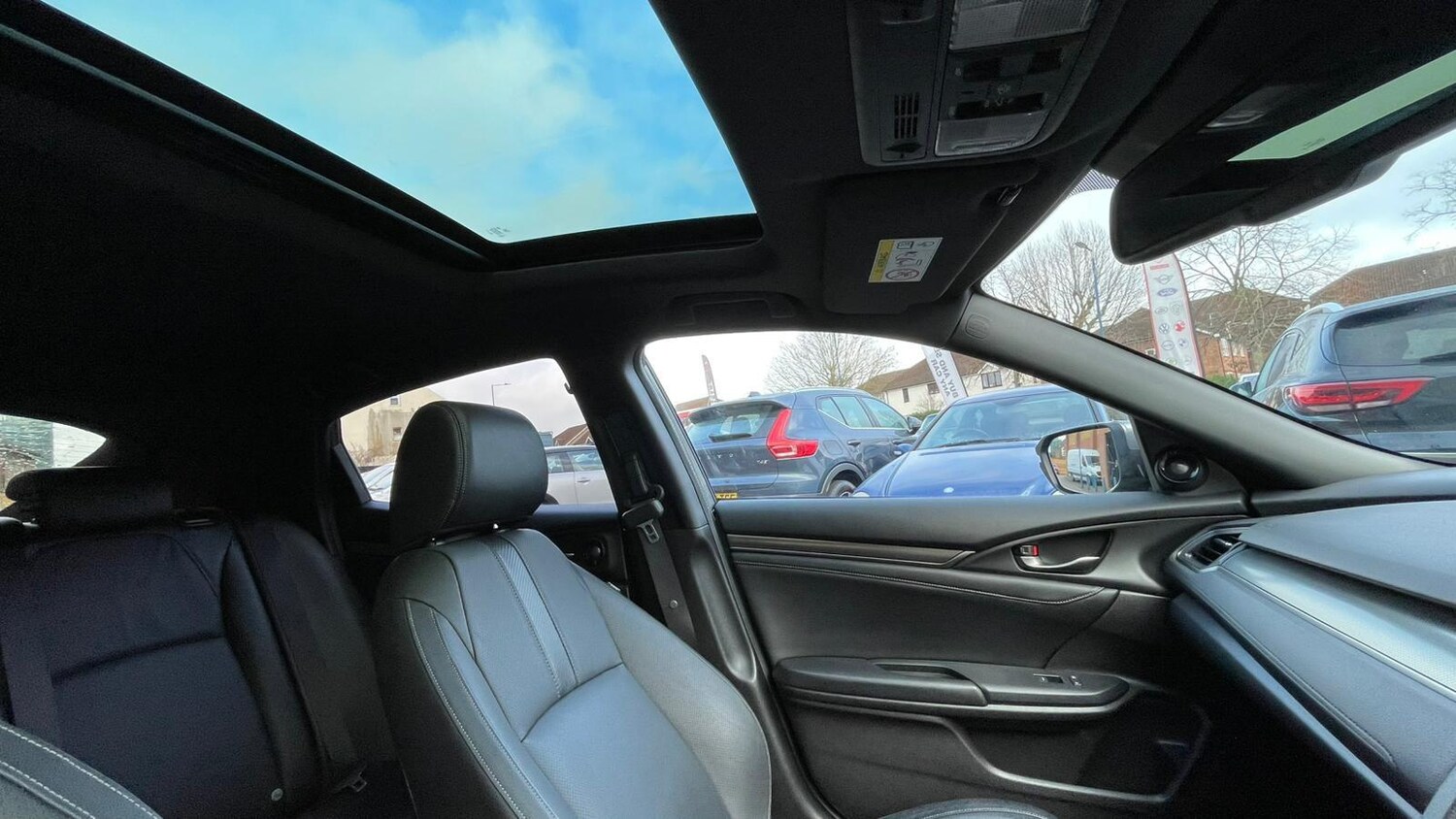 Used Honda Civic 2019 for sale - 78171096: Photo 45